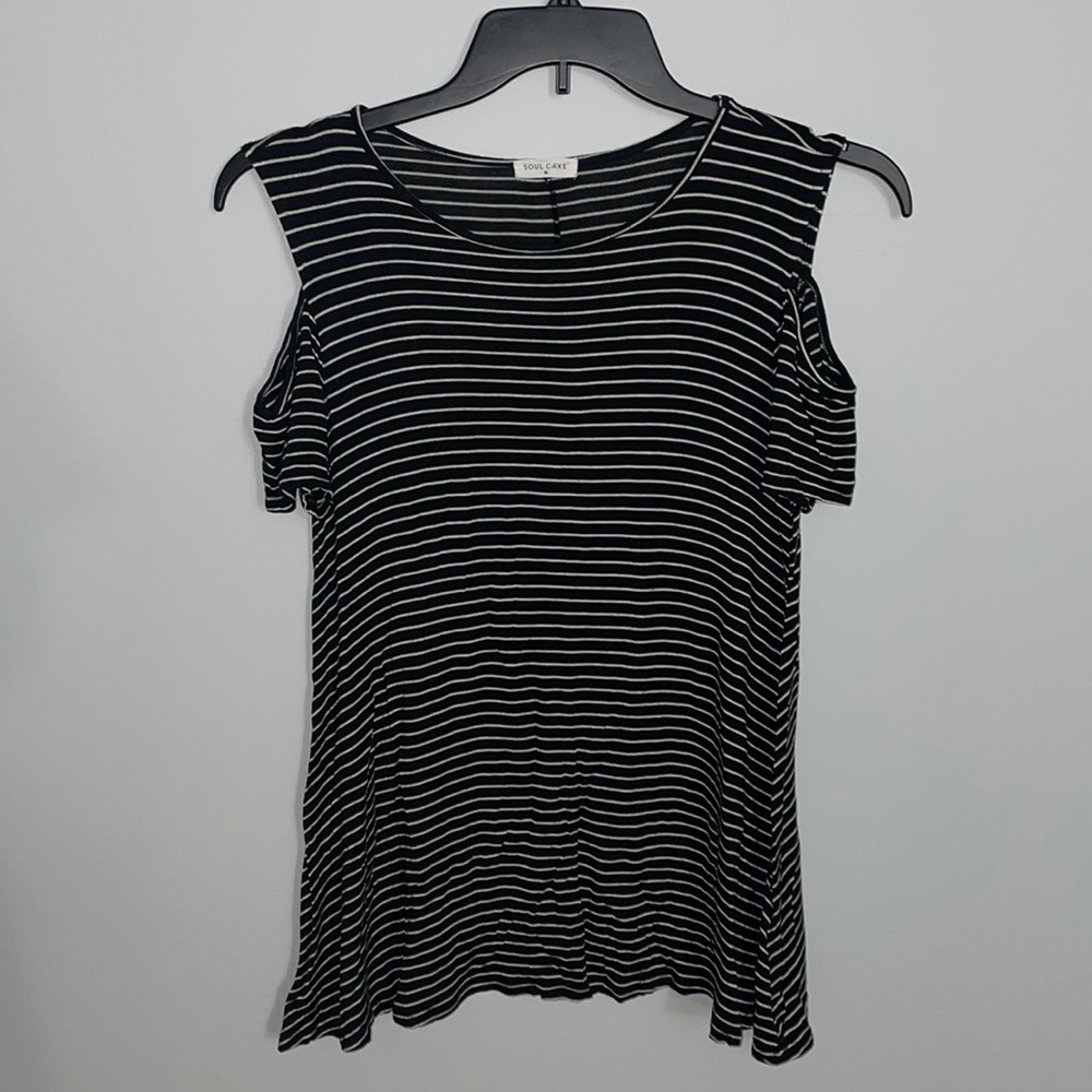Soul Cake Cut-Out Shoulder Top - Size M